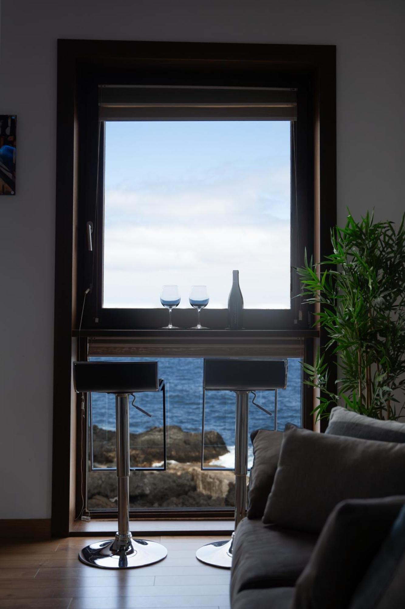 Modern Sea Front Apartment In Garachico 1 Exterior photo